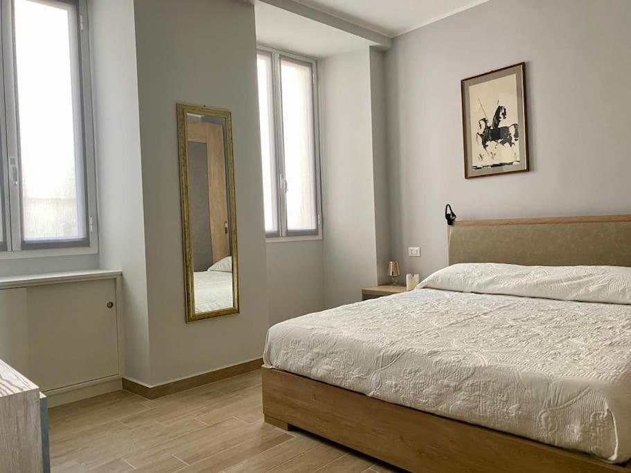 Appartamento Centralissimo In Piazza Bresca San Remo Exterior foto