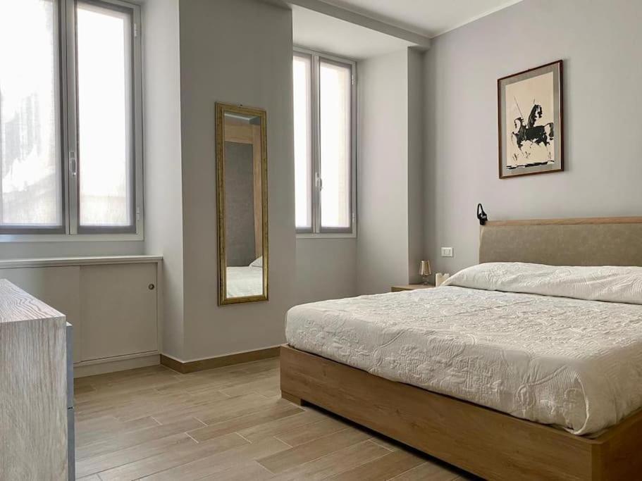 Appartamento Centralissimo In Piazza Bresca San Remo Exterior foto